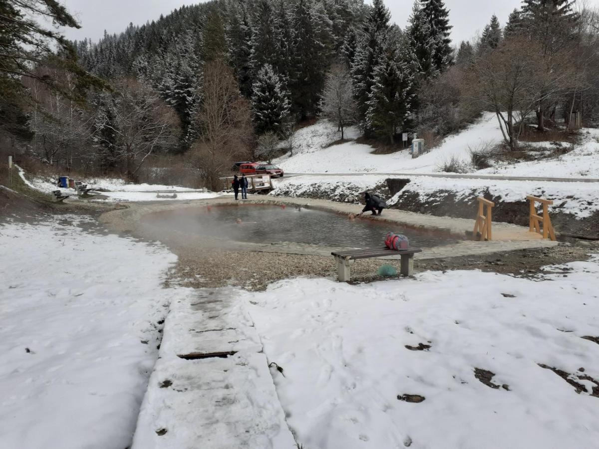Chalupa U Tomasa Lúčky Buitenkant foto